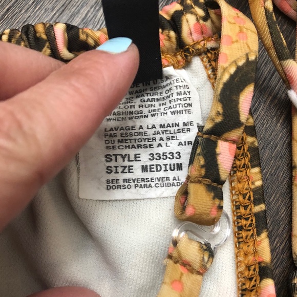 Guess Collection Bikini 👙 - Picture 8 of 8